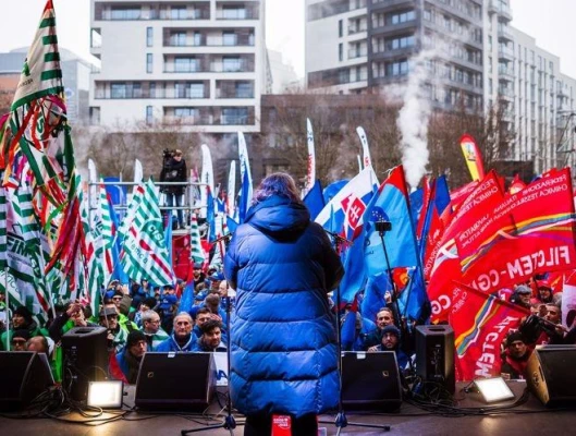 Συμμετοχή της ΓΣΕΕ στο συλλαλητήριο στις Βρυξέλλες για διασφάλιση ποιοτικών θέσεων εργασίας - Συμφωνία για την Καθαρή Βιομηχανία