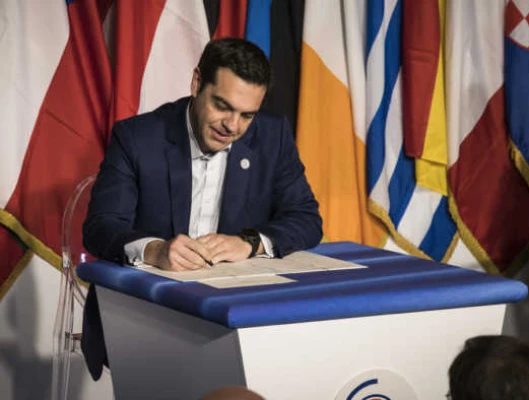 ΕΠΙΧΕΙΡΗΣΗ ΣΥΝΕΝΟΧΗΣ ΚΑΙ ΜΕΤΑΘΕΣΗΣ ΕΥΘΥΝΩΝ ΑΠΟ ΤΟΝ ΠΡΩΘΥΠΟΥΡΓΟ