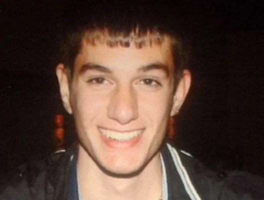 ΝΑ ΑΠΟΔΟΘΟΥΝ ΑΜΕΣΑ ΟΙ ΕΥΘΥΝΕΣ ΓΙΑ ΤΟ ΘΑΝΑΤΟ ΤΟΥ 20ΧΡΟΝΟΥ ΦΟΙΤΗΤΗ ΣΤΑ ΓΙΑΝΝΕΝΑ