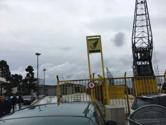 Να ανακληθούν άμεσα οι απολύσεις στη ΣΟΥΛΦΟΥΡ ΕΛΛΑΣ