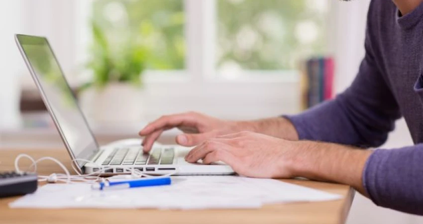 Ολόκληρη η πρόταση της ΓΣΕΕ για τη ρύθμιση της τηλεργασίας