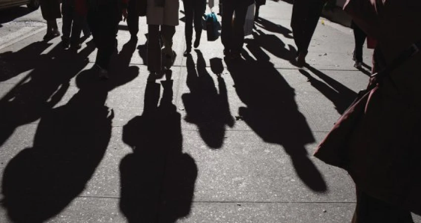 ΟΧΙ ΣΤΗ ΜΕΤΑΠΤΩΣΗ ΤΗΣ ΕΡΓΑΣΙΑΣ ΑΠΟ ΚΟΙΝΩΝΙΚΟ ΛΕΙΤΟΥΡΓΗΜΑ ΣΕ ΑΝΤΙΚΕΙΜΕΝΟ ΕΜΠΟΡΙΑΣ- ΝΑΙ ΣΤΟ ΠΡΟΣΤΙΜΟ ΓΙΑ ΤΗΝ ΑΔΗΛΩΤΗ ΕΡΓΑΣΙΑ ΑΠΟ ΤΟ ΣΥΜΒΟΥΛΙΟ ΕΠΙΚΡΑΤΕΙΑΣ