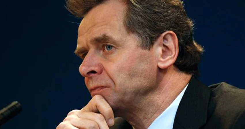 ΔΕΛΤΙΟ ΤΥΠΟΥ-Επιστολή Διεθνούς Συνδικαλιστικής Συνομοσπονδίας σε Πωλ Τόμσεν